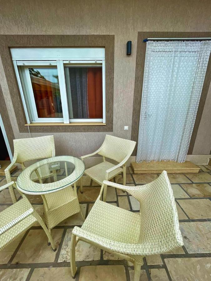 Villa Roel 1 Apartments Nr 88 Vlorë Buitenkant foto